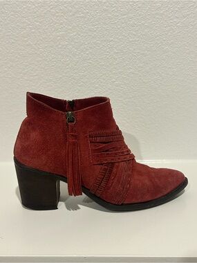 Buckle Red Suede Fringe Tassel Ankle Boot